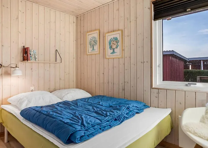 Nyaraló Ali - 500m From The Sea By Interhome