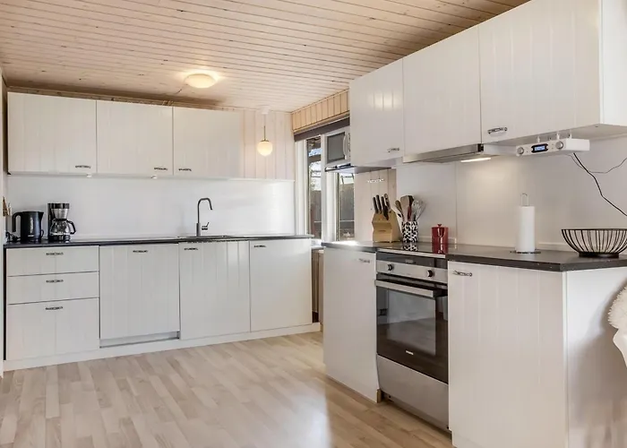 Ali - 500m From The Sea By Interhome Nyaraló *